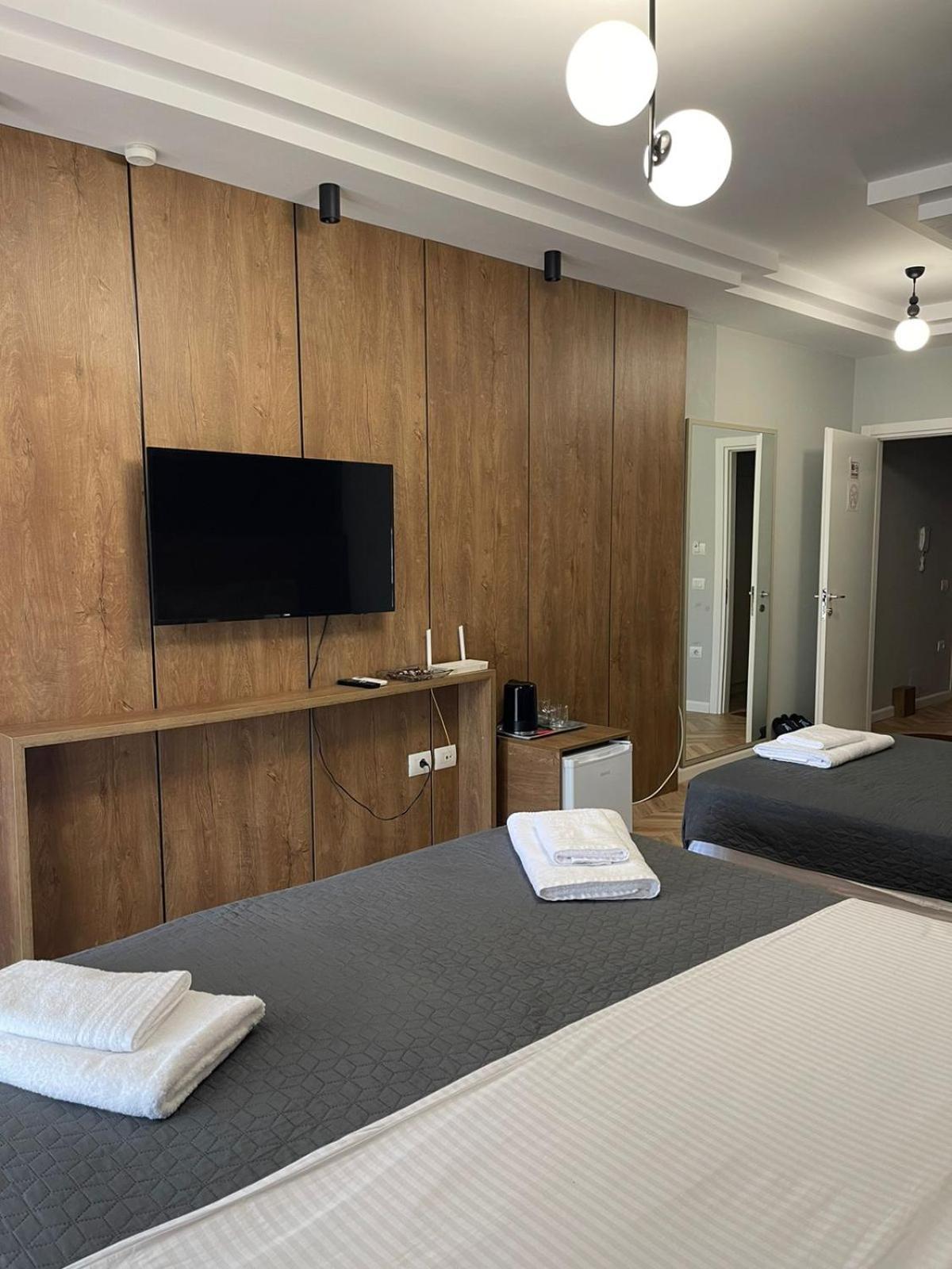 Hotel Your Tirana